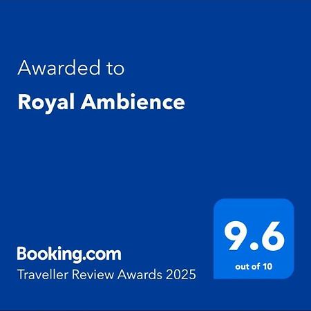 Apartamento Royal Ambience Ghaziabad Exterior foto