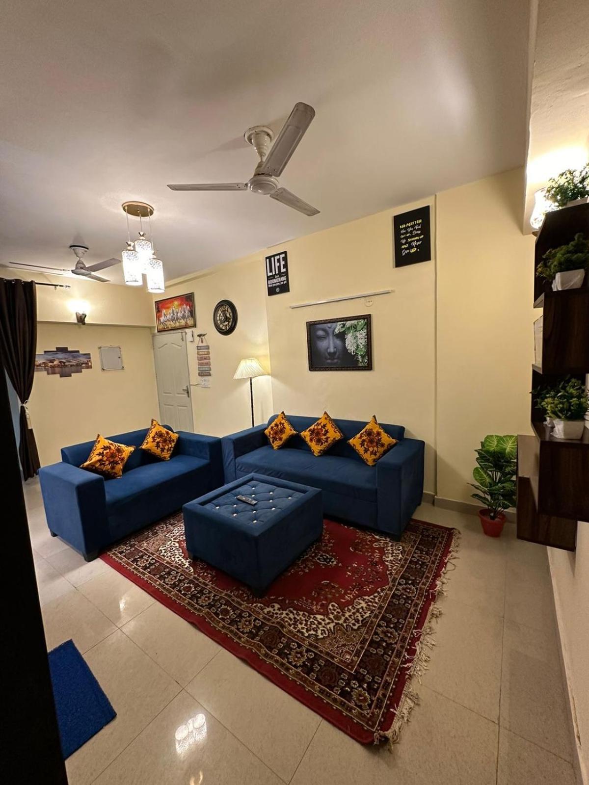 Apartamento Royal Ambience Ghaziabad Exterior foto